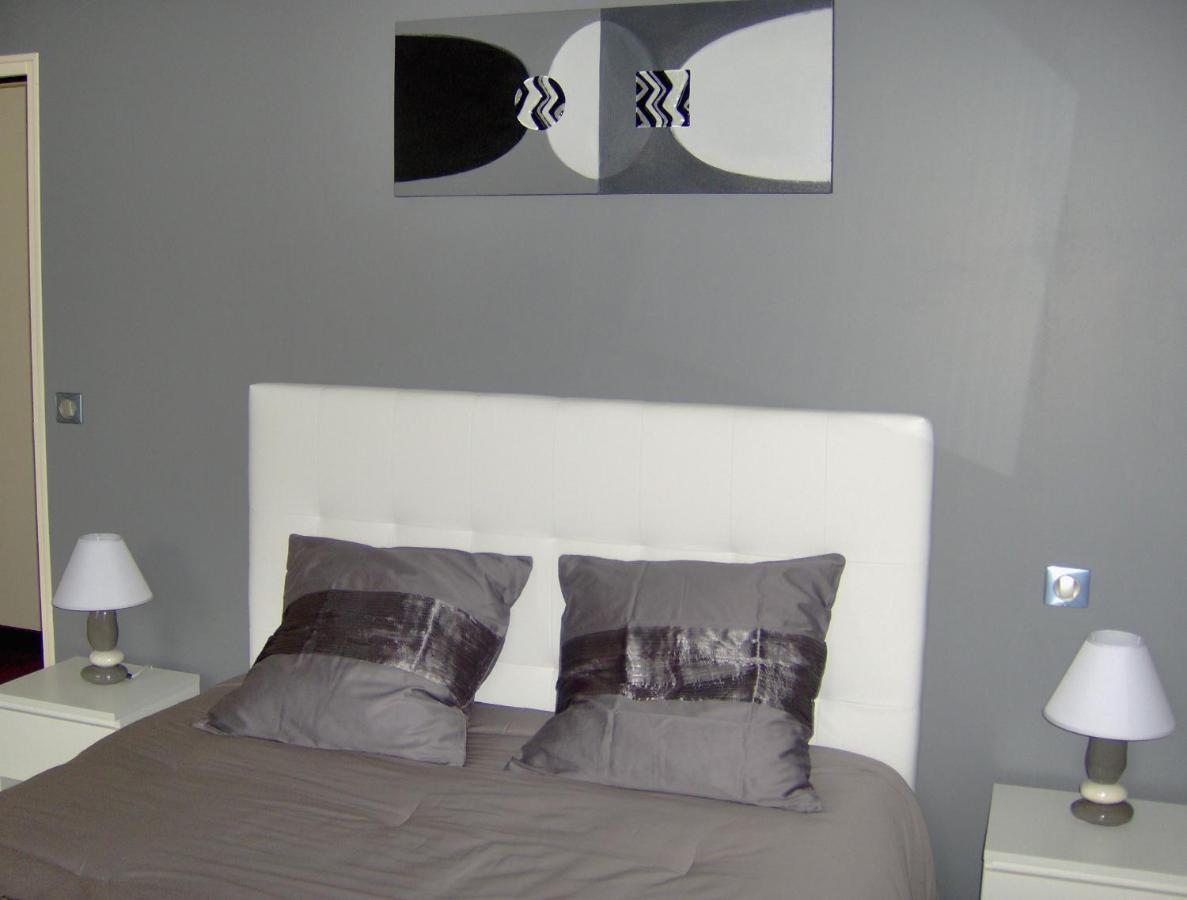 Chambres D'Hotes Les Lavandes 罗卡马杜尔 外观 照片